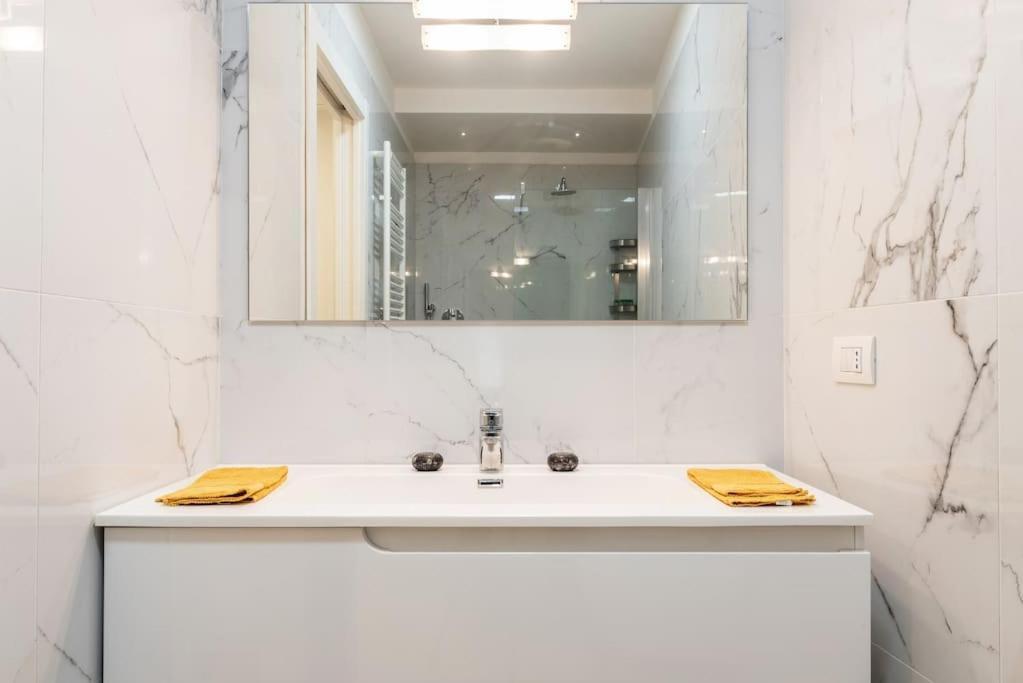 Mora Flexyrent A.C. - Colonne Apartment Milan Bagian luar foto