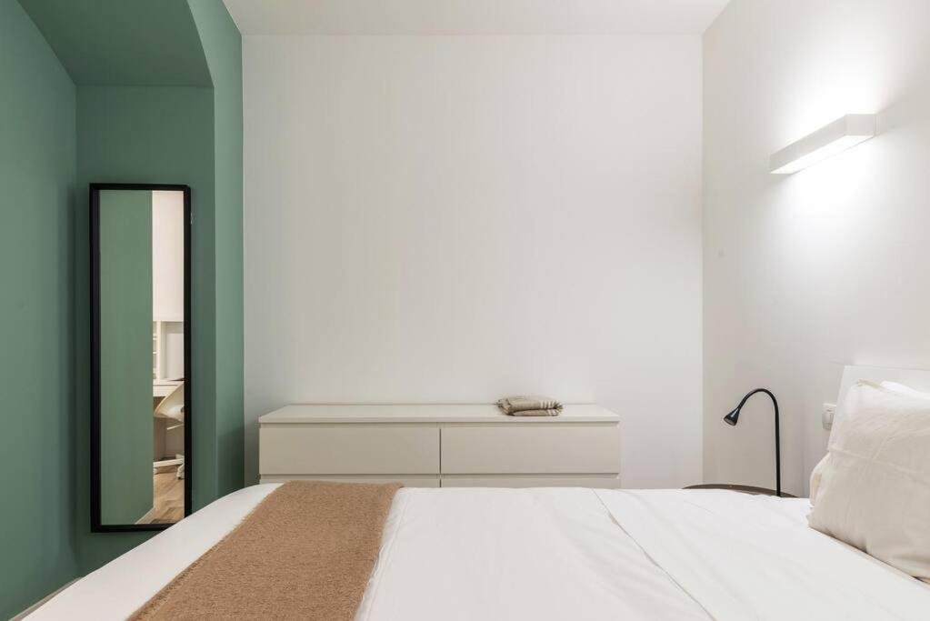 Mora Flexyrent A.C. - Colonne Apartment Milan Bagian luar foto